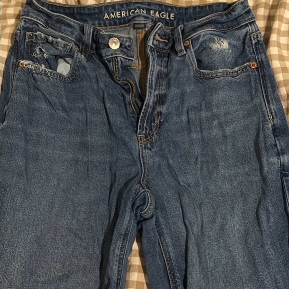 American Eagle Mom Jeans